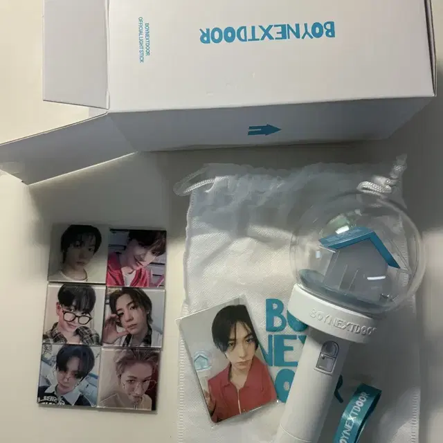 보이넥스트도어 응원봉(포카포함) 급처