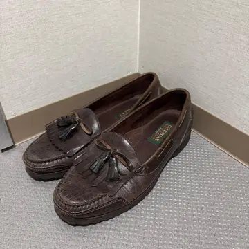 콜한 다크 브라운 태슬 장식 가죽 로퍼