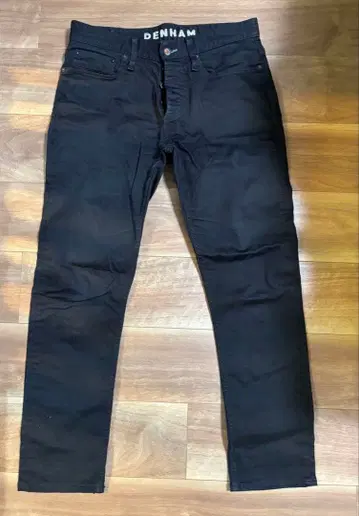 DENHAM 블랙 데님 팬츠