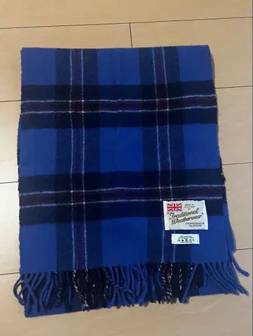트래디셔널 웨더웨어 파랑 체크 머플러
