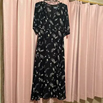 아모와르 카프리스 ALKEMI 원피스