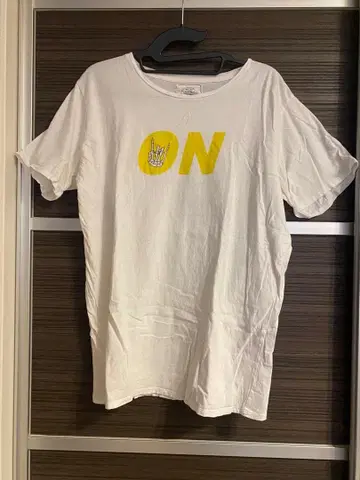 AFTERMATH ON 티셔츠 화이트 L 사이즈 반팔 남성용 티셔츠
