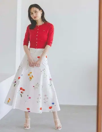 스나이델 플레어 프린트 스커트