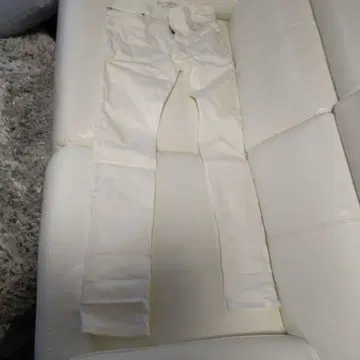 5351 HOMMES 스터드 화이트 데님