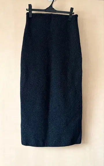 emmi eco 라메 니트 스커트