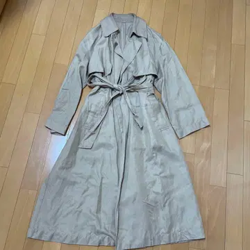 미라 오웬 트렌치코트