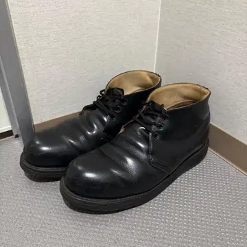 레드윙 블랙 가죽 처카 부츠