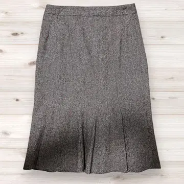 [ 안나모리나리 ] 빨강 검정 흰색 트위드 플레어 스커트