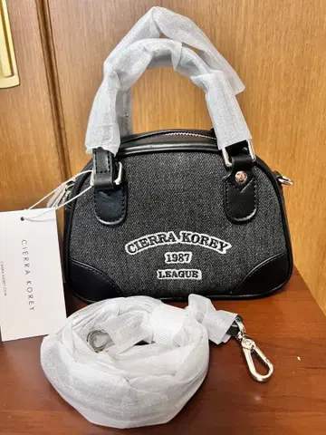 CIERRA KOREY 숄더백 블랙/그레이
