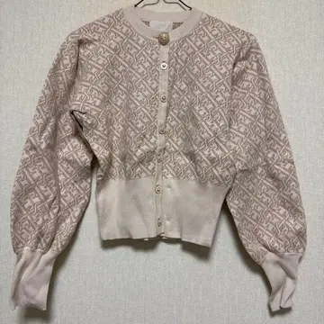 eimy istoire / 가디건