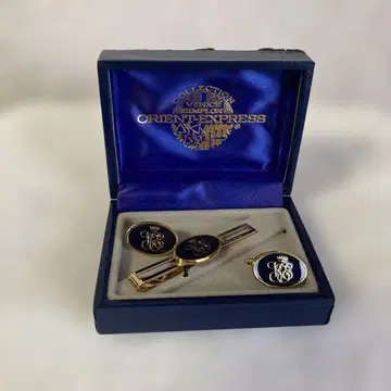 오리엔트 특급 넥타이 클립과 커프스 세트 차내 판매로 구매했습니다!