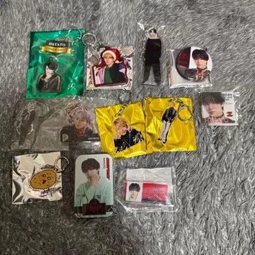 HAYATO 아크릴 키링 세트