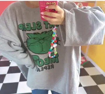 루시퍼 맨투맨 디즈니 오버 사이즈