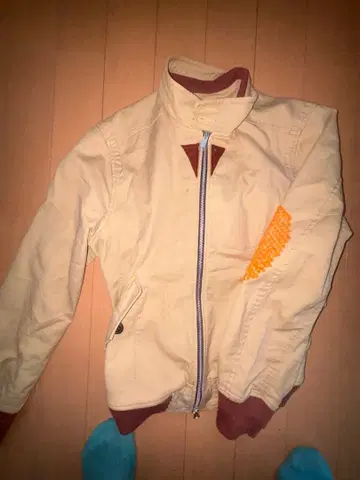 TYPHAN TOKYO 호랑이 자수 베이지 점퍼