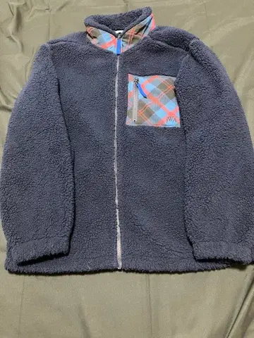 유니클로 네이비 플리스 자켓 S 사이즈 체크 포켓 부착