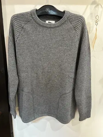 필그림 서프 니트