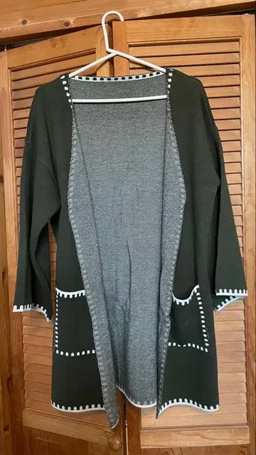 [ 구제 의류 ] 가디건 스웨터