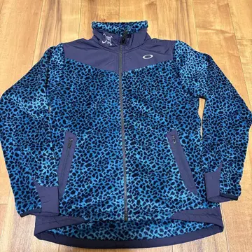 Oakley 레오파드 무늬 자켓 L