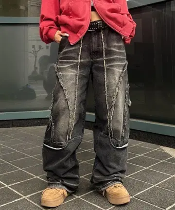 데미지 가공 다크 그레이 와이드 팬츠