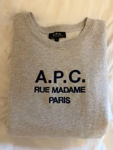 A.P.C. 그레이 트레이닝복