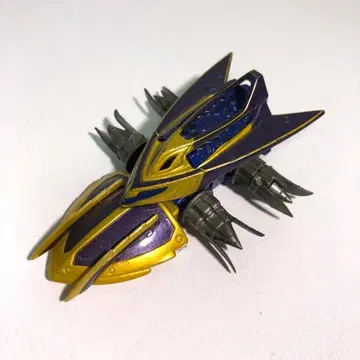 크러쉬 기어 킹 슈발츠 미니카