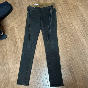 블랙 데님 팬츠 후세인 샬라얀