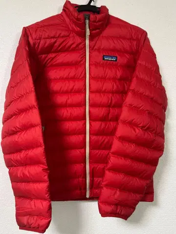patagonia 레드 다운 자켓