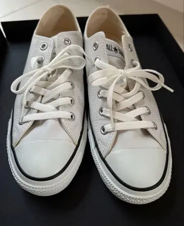 CONVERSE ALL STAR 화이트 가죽 스니커즈