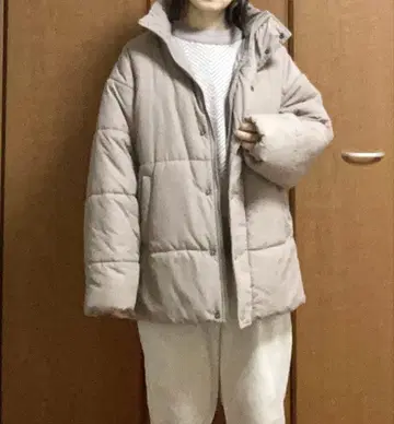 경량 따뜻한 패딩 자켓 베이지