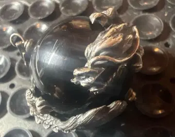 비비안 탐 오닉스 드래곤 펜던트 헤드