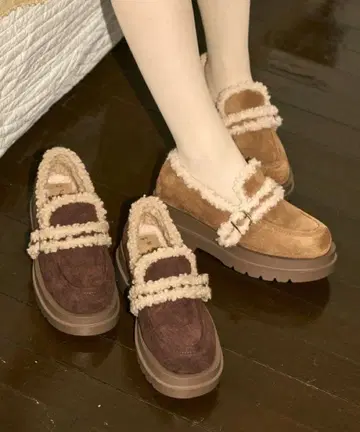 F,i.n.t 신발 부츠 통굽 복슬복슬 겨울 베이지