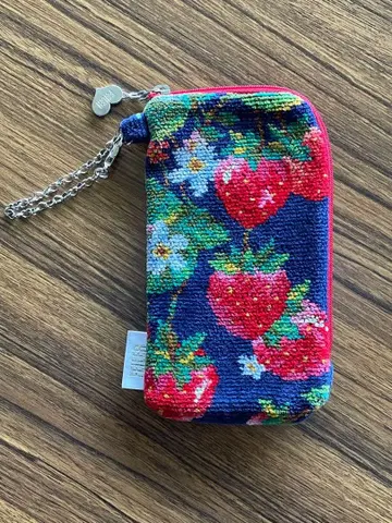FEILER 페이러 스마트폰 파우치 딸기 무늬 스마트폰 백 네이비