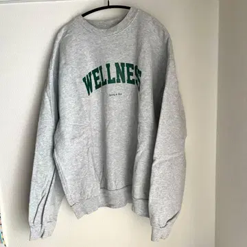 Sporty & Rich Wellness Boucle Crewneck
