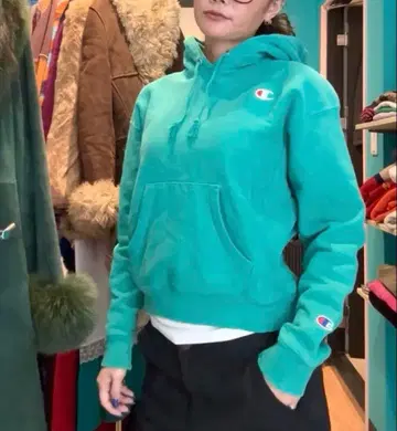 Champion 크롭 후디 후드티 y2k