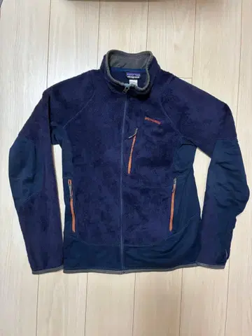 파타고니아 R2 플리스 자켓 25137 S 사이즈