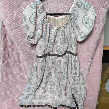 axes femme 반팔 미니 원피스 핑크 x 블랙