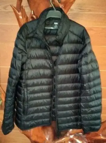 유니클로 울트라 라이트 다운 자켓 M 남성용