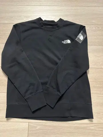 THE NORTH FACE 블랙 크루넥 트레이닝복