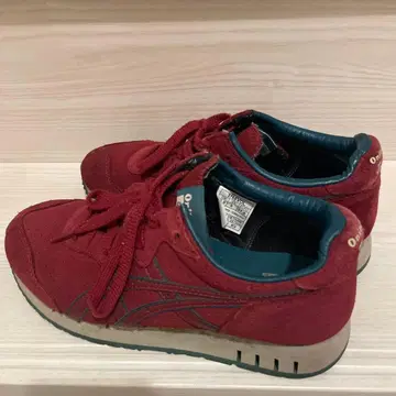 오니츠카타이거 스웨이드 스니커즈 23.5cm