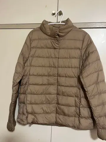 유니클로 울트라 라이트 다운 자켓