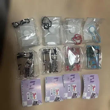 보고 있어! 캡슐 토이 INI