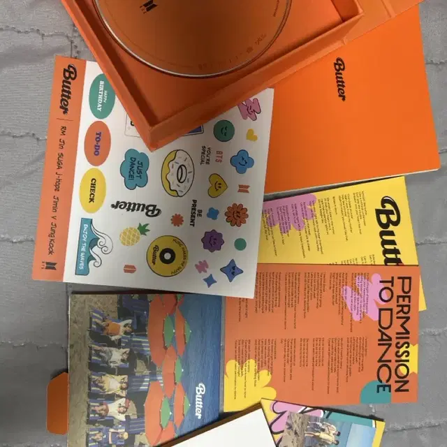 급처) 방탄 버터 앨범 피치스 버전 (주황색)