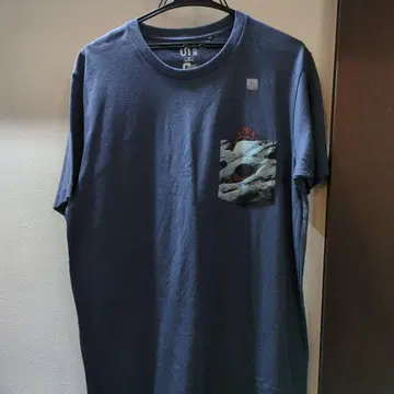 UNIQLO 건담 T셔츠