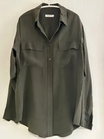 에키프먼 Equipment 셔츠 카키