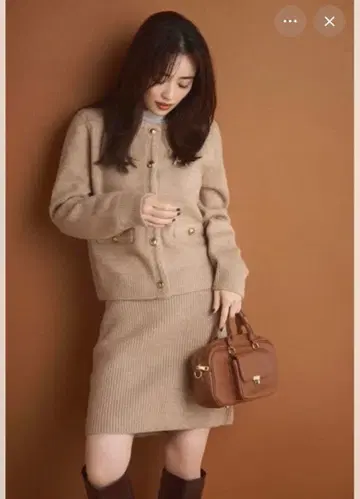 [ 새상품급 ] Apuweiser-riche 라메 니트 가디건 업