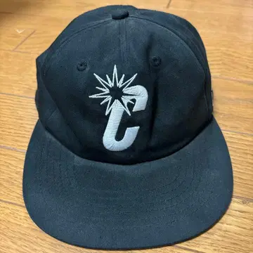 CREATIVE DRUG STORE x BoTT 캡 블랙