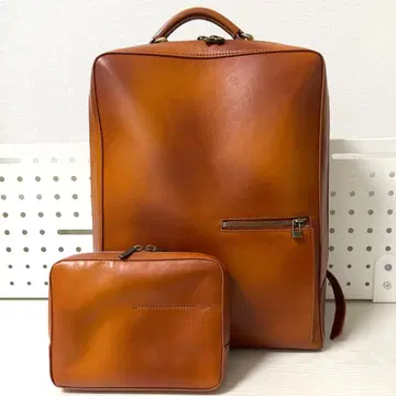 [새상품급] MOTHERHOUSE 앤티크 스퀘어 백팩 카멜