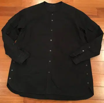 the viridi-anne 슬리브 포켓 셔츠