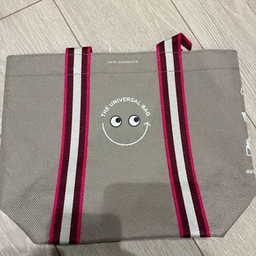 아니아 하인드마치 성성석정 유니버셜 백 대: 택 포함 새상품