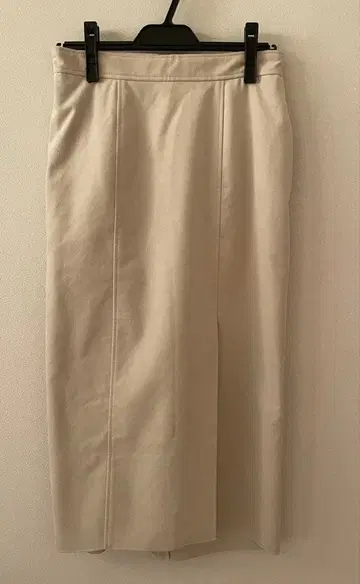 롱 타이트 스커트 슬릿 포함